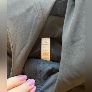 LULU LEMON RAIN JACKET MINT CONDITION